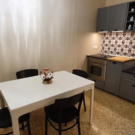 Apartment In Piazza Nova *